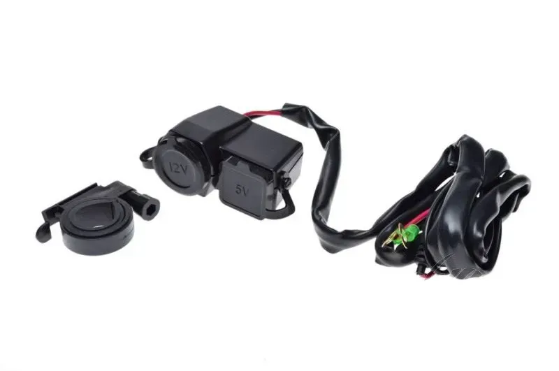 USB та прикурювач на кермо AA9989B