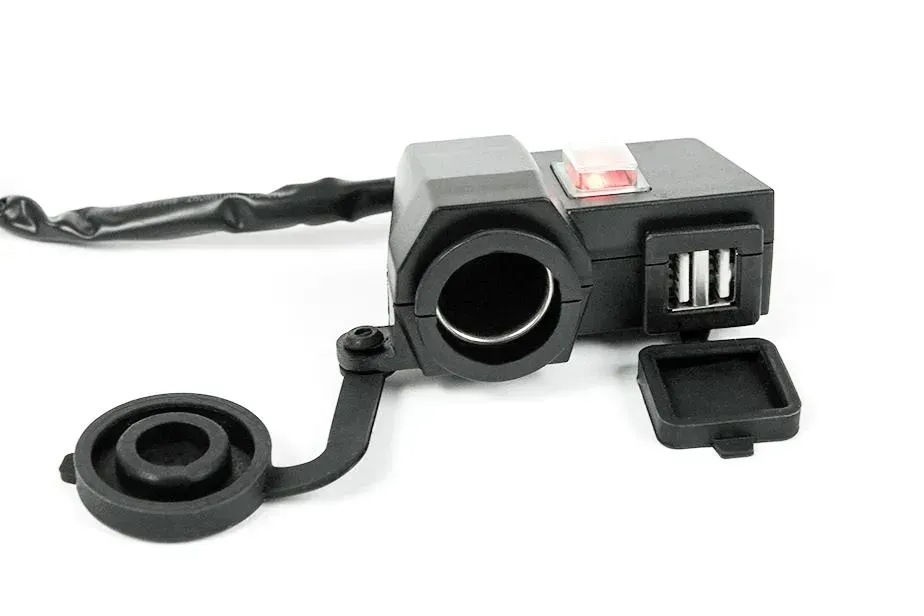 USB ExtremeStyle MUS04 2х2.1А та прикурювач на кермо
